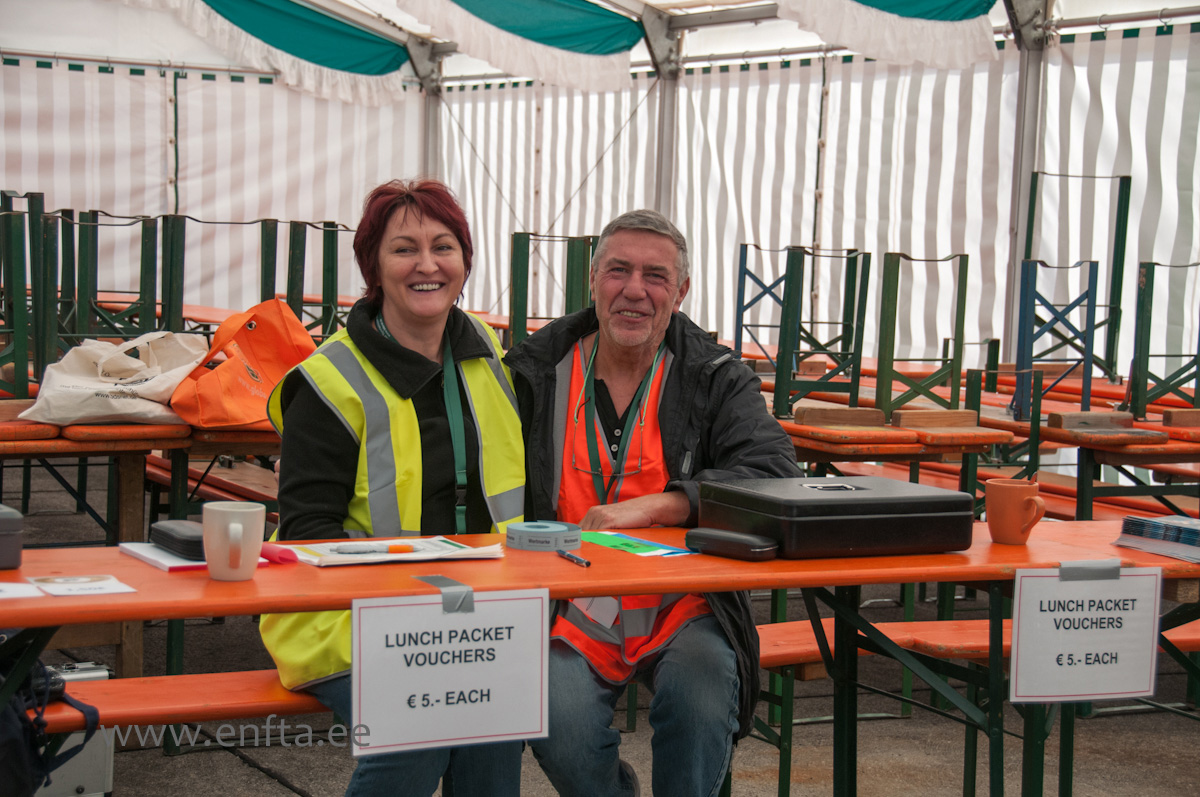 0011   Would You like lunch